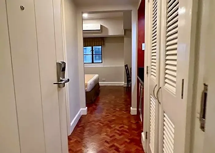 Olympia Makati ホテル マニラ市